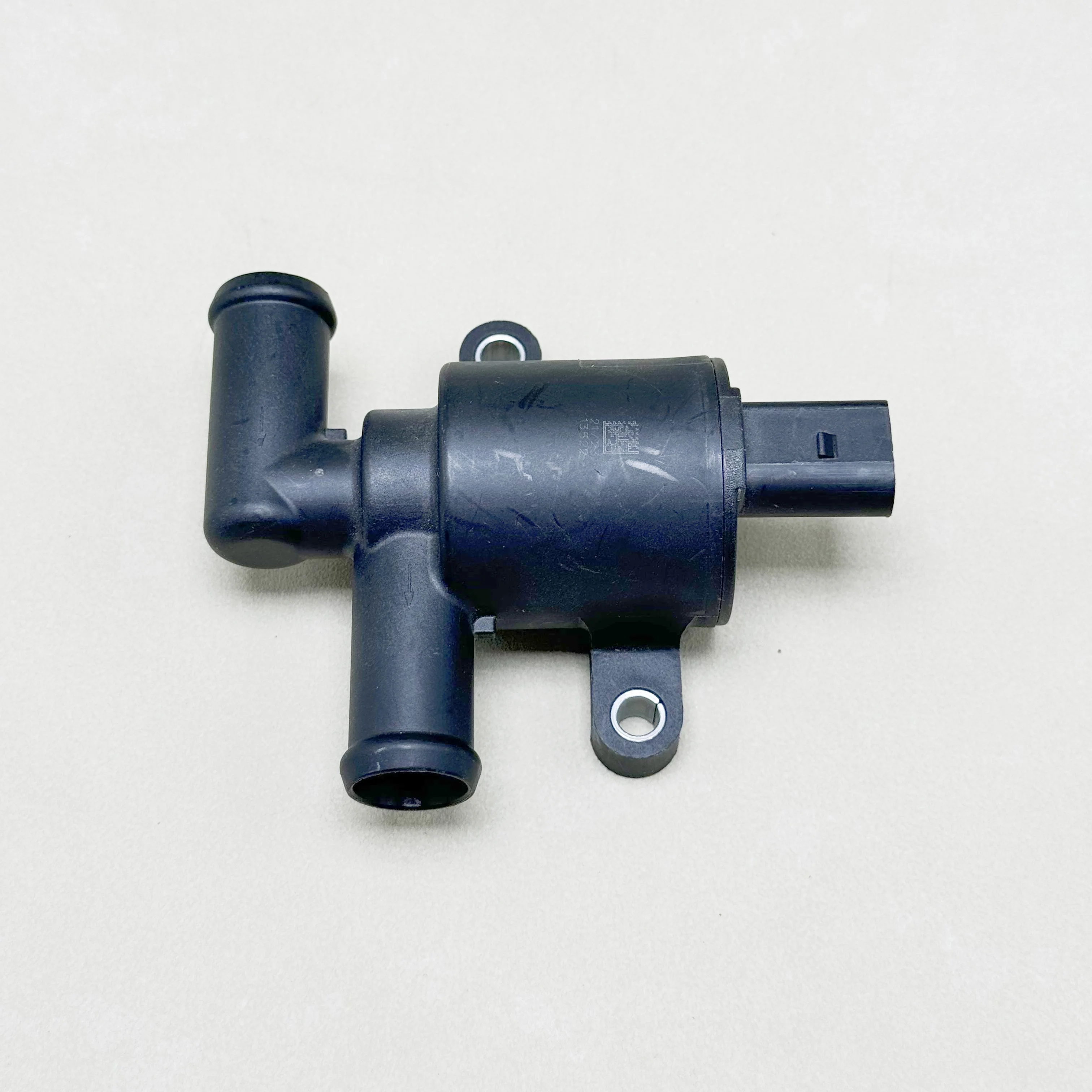 

4H0965567D 5Q0906457J для VW Beetle GTI Golf Tiguan Audi A4 A5 A6 A7 Q3 Q5 Q7 Quattro Электрический вспомогательный водяной насос двигателя 12 В