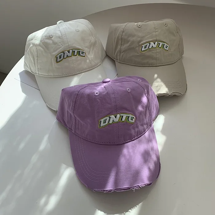 Женская бейсболка из чистого хлопка с вышивкой и надписью тонкая изношенная