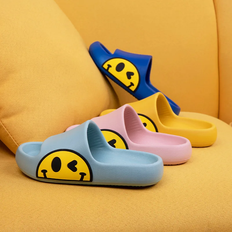

Cartoon Kids Slippers Summer Lovely Smiling Face Slippers Boys Girls Toddler Home Shoes EVA Cool Soft Soles Sandals For Children