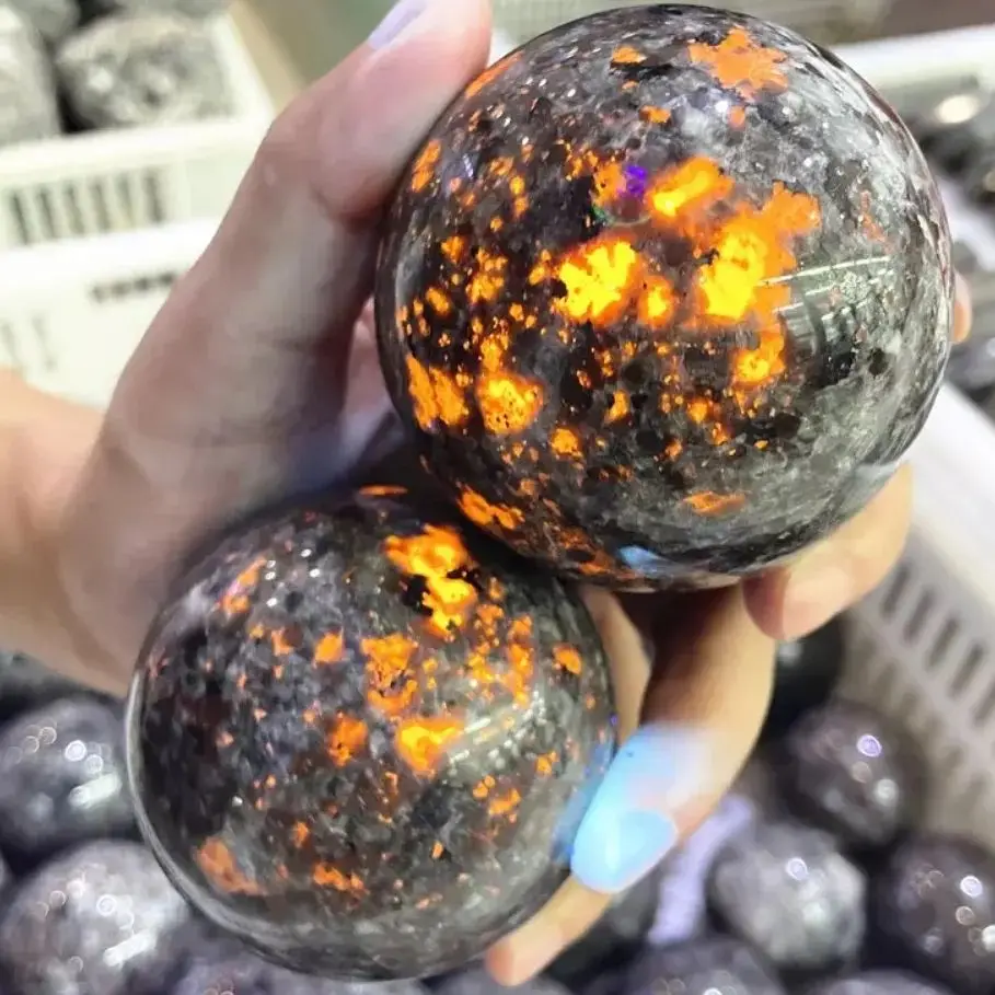 Природный Yooperlites Сфера кальдалитовый Камень Блестящий кварц для лечения