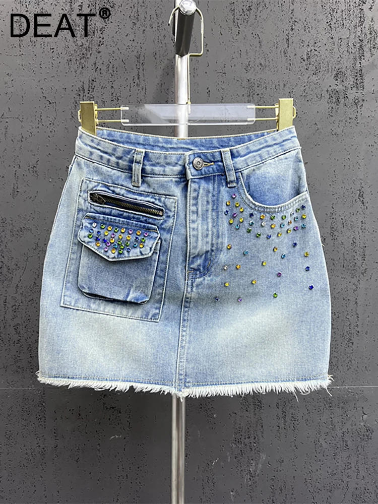

DEAT Women's Denim Skirt High Waist Diamonds Slim Multiple Pockets Light Blue A-line Mini Skirt 2023 Summer New Fashion 29L2498