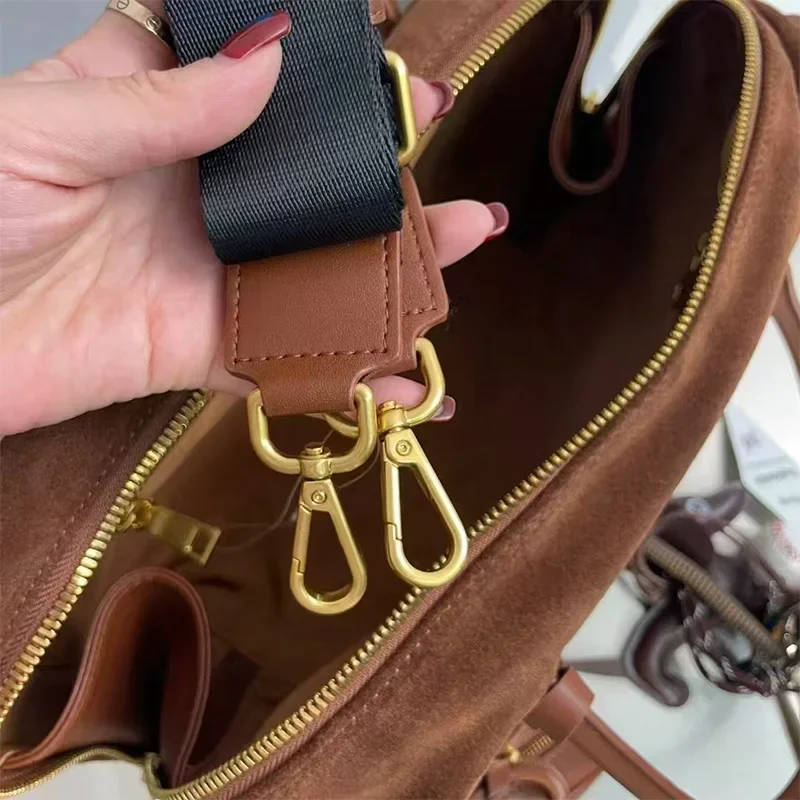 Замшевая сумка-тоут