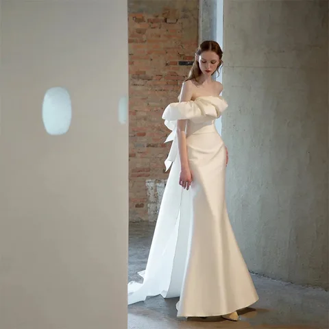 One-shoulder Light Wedding Dress Summer New Bride Wedding Dress Skirt French Fishtail Skirt Main Yarn Trailing Satin Exit Yarn