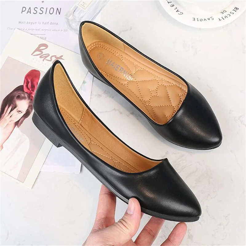 

Women Flat Shoes Slip-on Pointed Toe Lady Loafers Plus Size 46 Shallow Single Low Heel Pregnant Woman Flats Zapatos Mujer