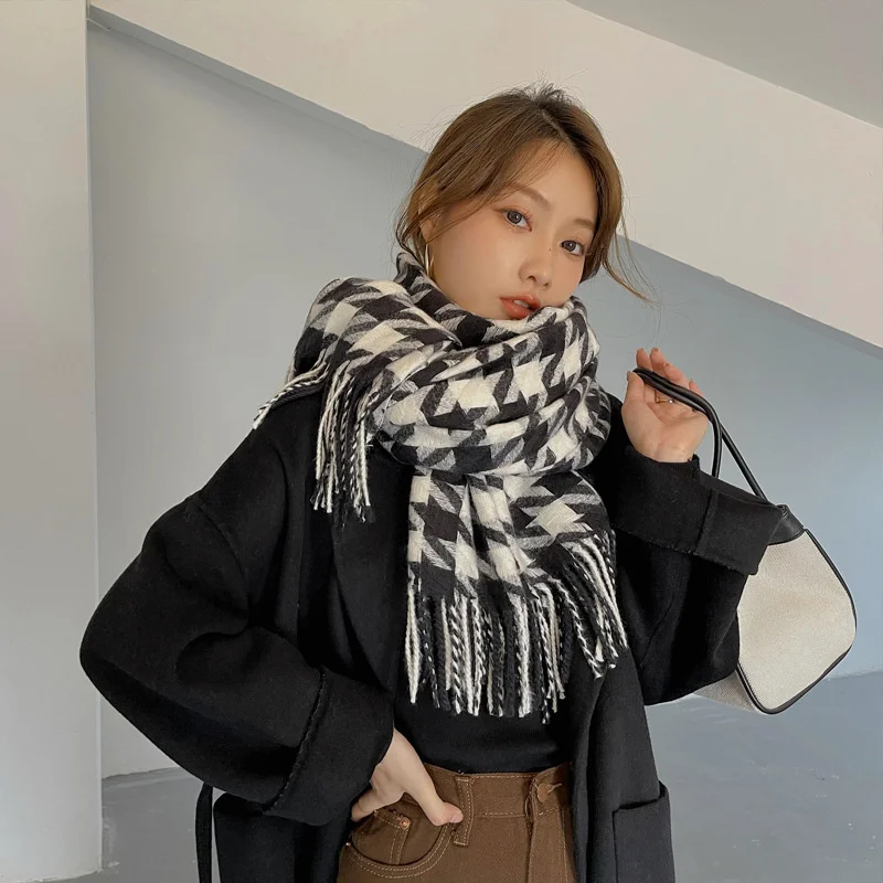 

Scarf female autumn and winter new thousand bird lattice long Korean tassel imitation cashmere warm shawl dual-purpose Bib