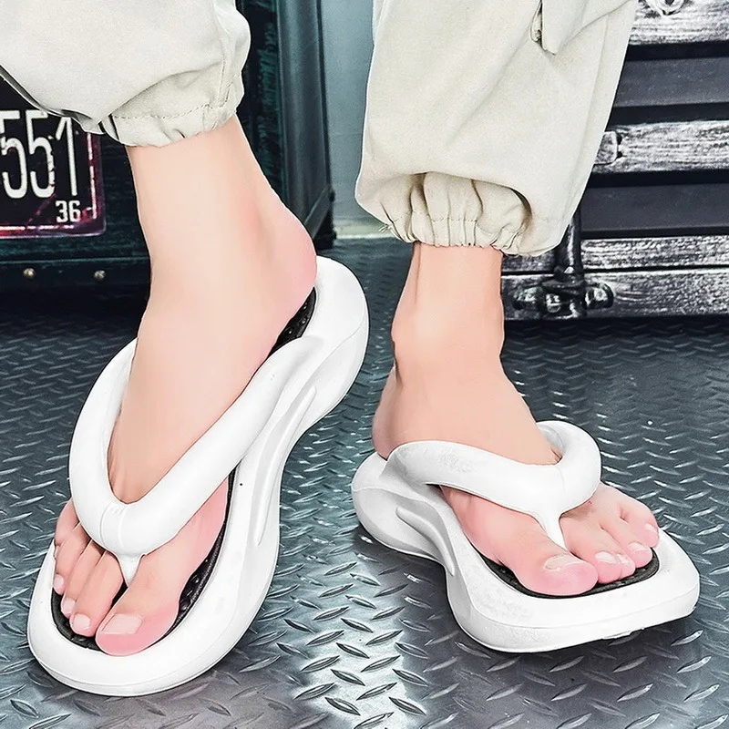 

Men 2023 Fashion Beach Sandals House Flip Flop Flat Shoes Non-Slip Thickened Sole Anti-Slip Soft Bottom Platform Slipper