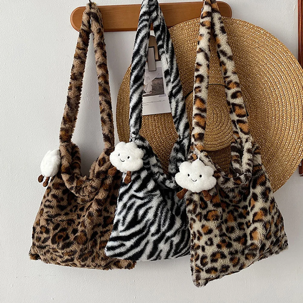 

Portable Travel Soft Plush Faux Fur Shoulder Crossbody Bag Casual All-match Leopard Pattern Winter Autumn Loop Handbags