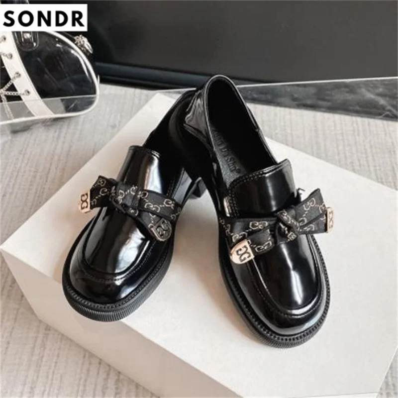 

Small black leather shoes women's England 2022 Spring and Autumn new retro flat single shoes loafers large size women's shoes 41