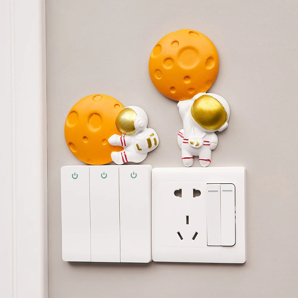 

1pcs Nordic 3D Cartoon Astronaut Switch Sticker Resin Wall Stickers Home Decor Wall Decoration Living Room Doorbell Sticker Gift