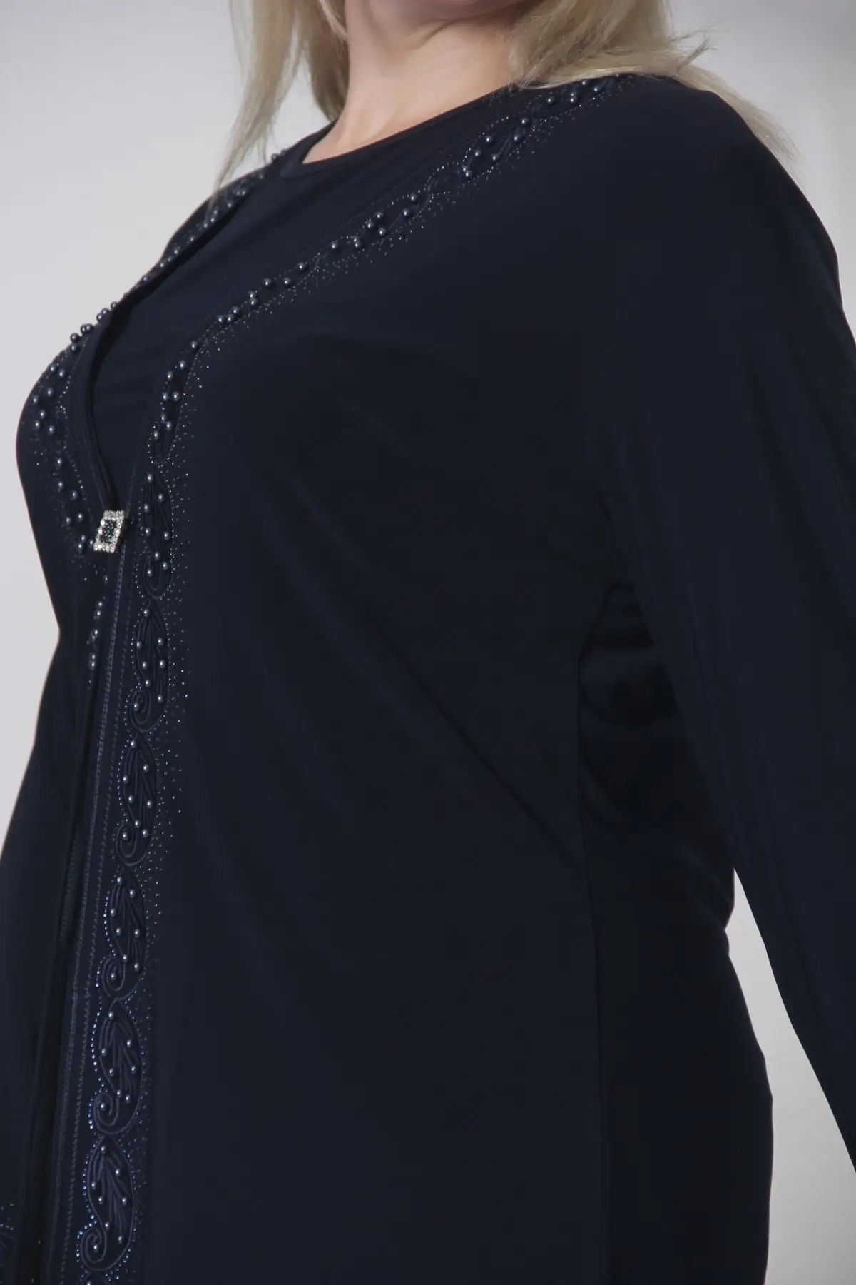 Рисунок 2 - Женское стильное свадебное платье