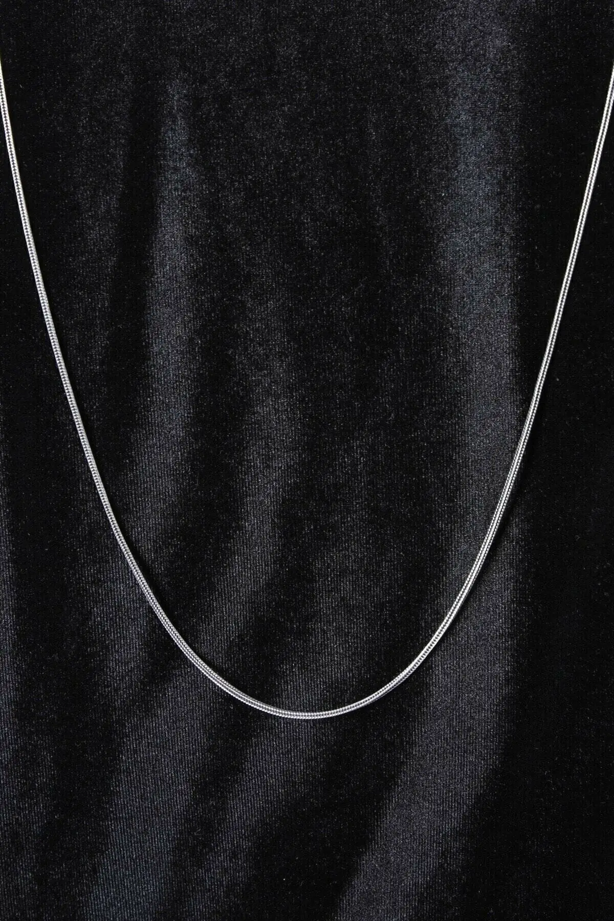 

Unisex Silver Color Chain Necklace Bijouterie Jewelry & Jewellery Accessory