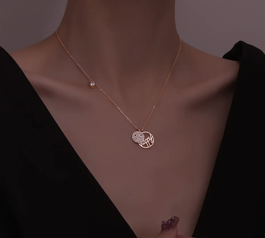 

Simple diamond inlaid smiling face double Pendant Chain titanium steel necklace for women fashion jewelry(5pcs of free shipping)