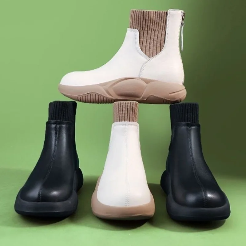 

Новинка Зима 2024 Модные женские ботинки в Корейском стиле с круглым носком на толстой подошве с молнией сзади Полусапоги мартинсы