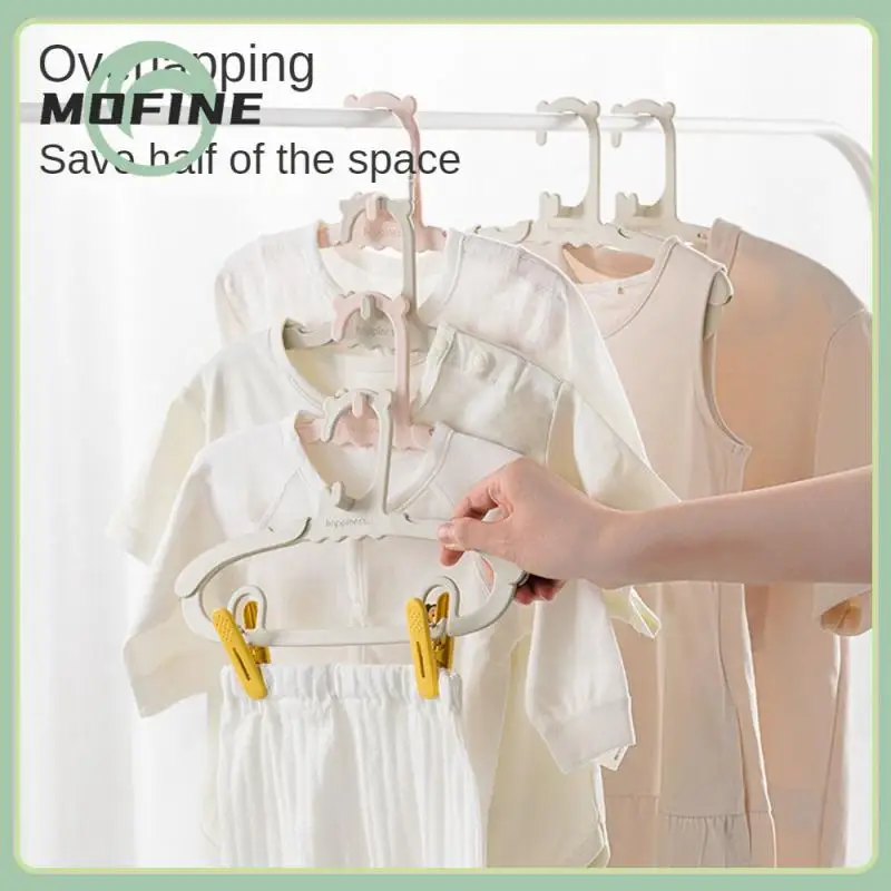 

More Durable Use Does Not Contain Fluorescent Agents Scalable Strong Toughness Hanger To Protect The Safety Of The Baby