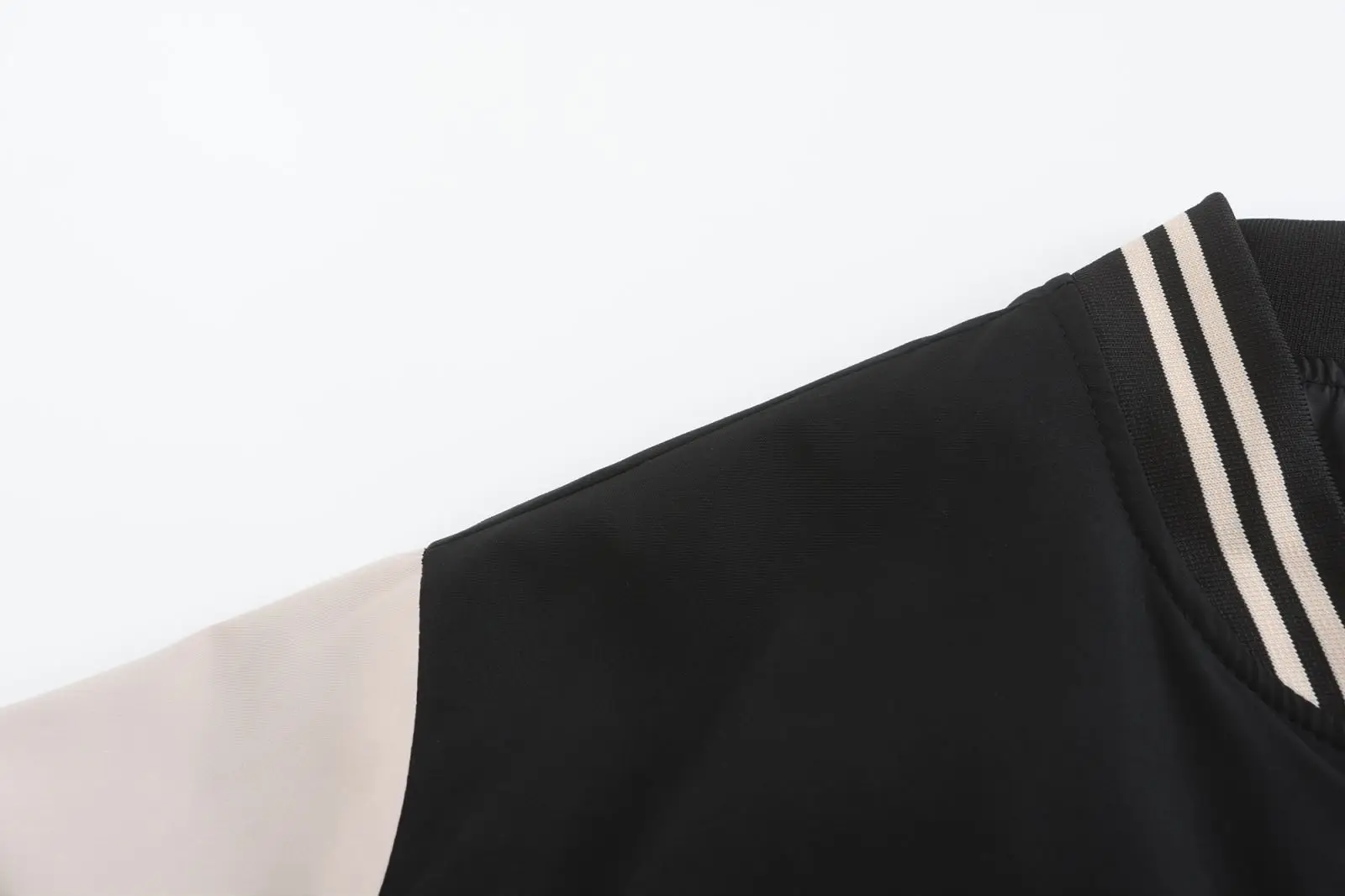 Новинка 2024 мужская спортивная куртка на молнии UMBRO весну и осень модный мужской