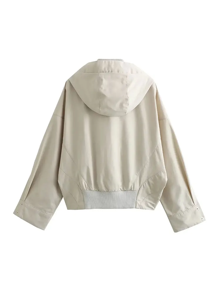 Куртка женская с капюшоном на молнии длинным рукавом и карманами