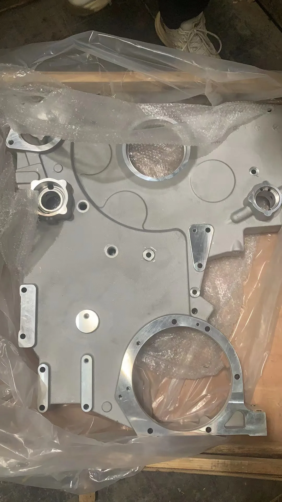 Оригинальные автозапчасти Chongqing CCEC KTA19 крышка коробки передач двигателя 3073217 4094813