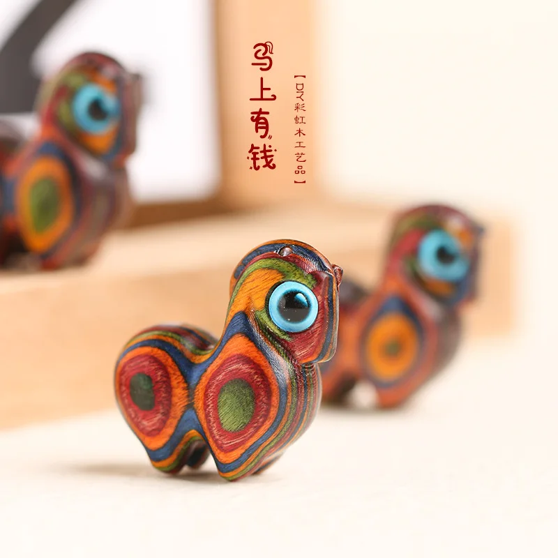 

Резьба из натурального радужного дерева ручной работы, полированная лошадь, животное, брелок, подвеска, ремесла, китайский зодиак, лошадь, у...