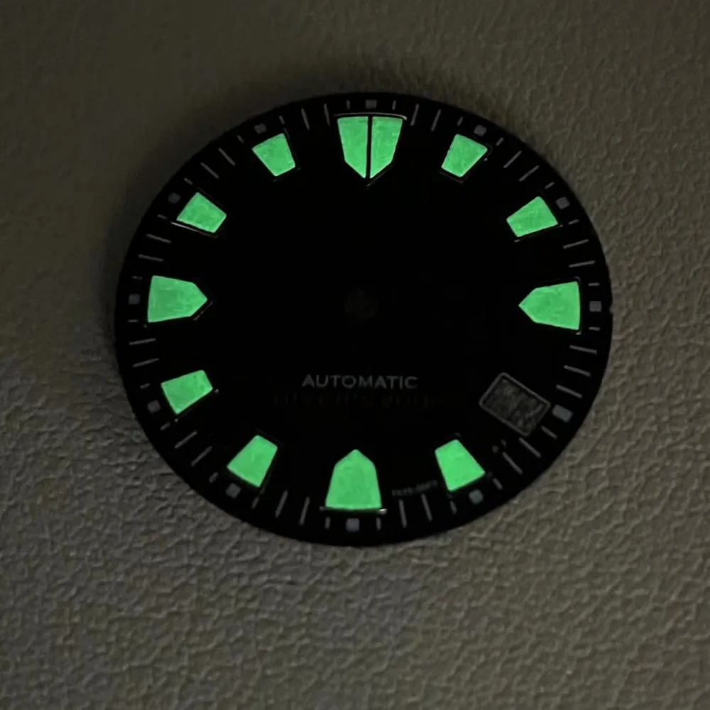 Modified NH35 dial abalone green luminous diving watch literal replacement NH36 mechanical surface disk diameter 28.5mm