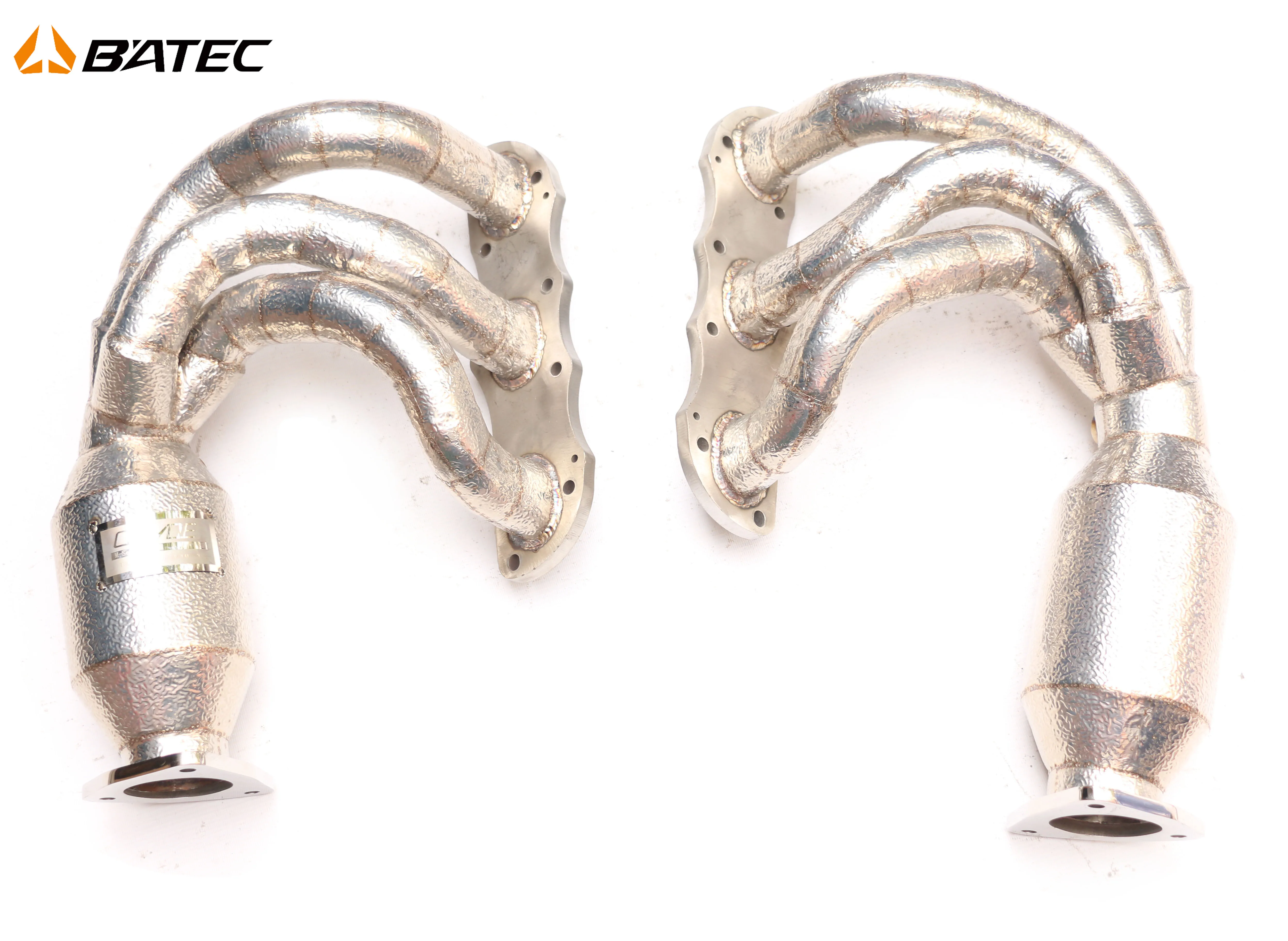 Рисунок 6 - Высокомощные выхлопные трубы двигателя