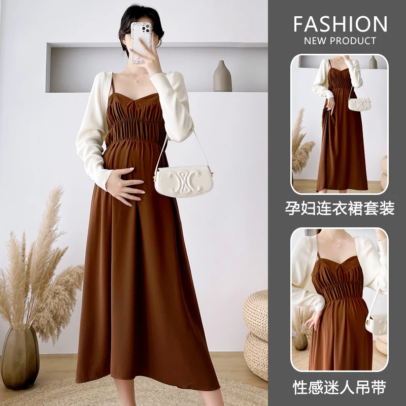 

Осенне-зимнее трикотажное платье-слинг для беременных