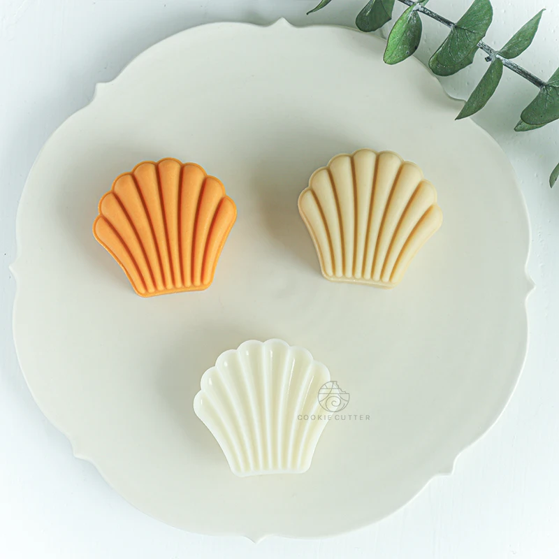 

Mid-Autumn Festival 50g Shell Shape Mooncake Mold Plastic Cookie Cutter with Cookie Stamp Hand Press Plungers Pastry Cake Mould