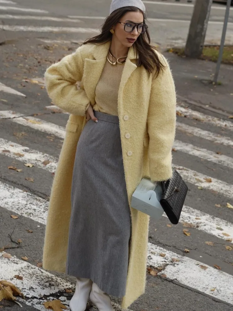 Твидовое длинное пальто из овечьей шерсти