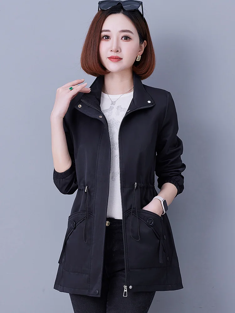 Тренч средней длины верхняя одежда для женщин весна и осень 2024 новая осенняя мам