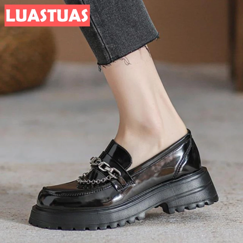 

LuasTuas 2022 New Pumps For Women Real Leather Metal Chain Ins Woman Shoes Fashion Cool Daily Club Ladies Footwear Size 35-40
