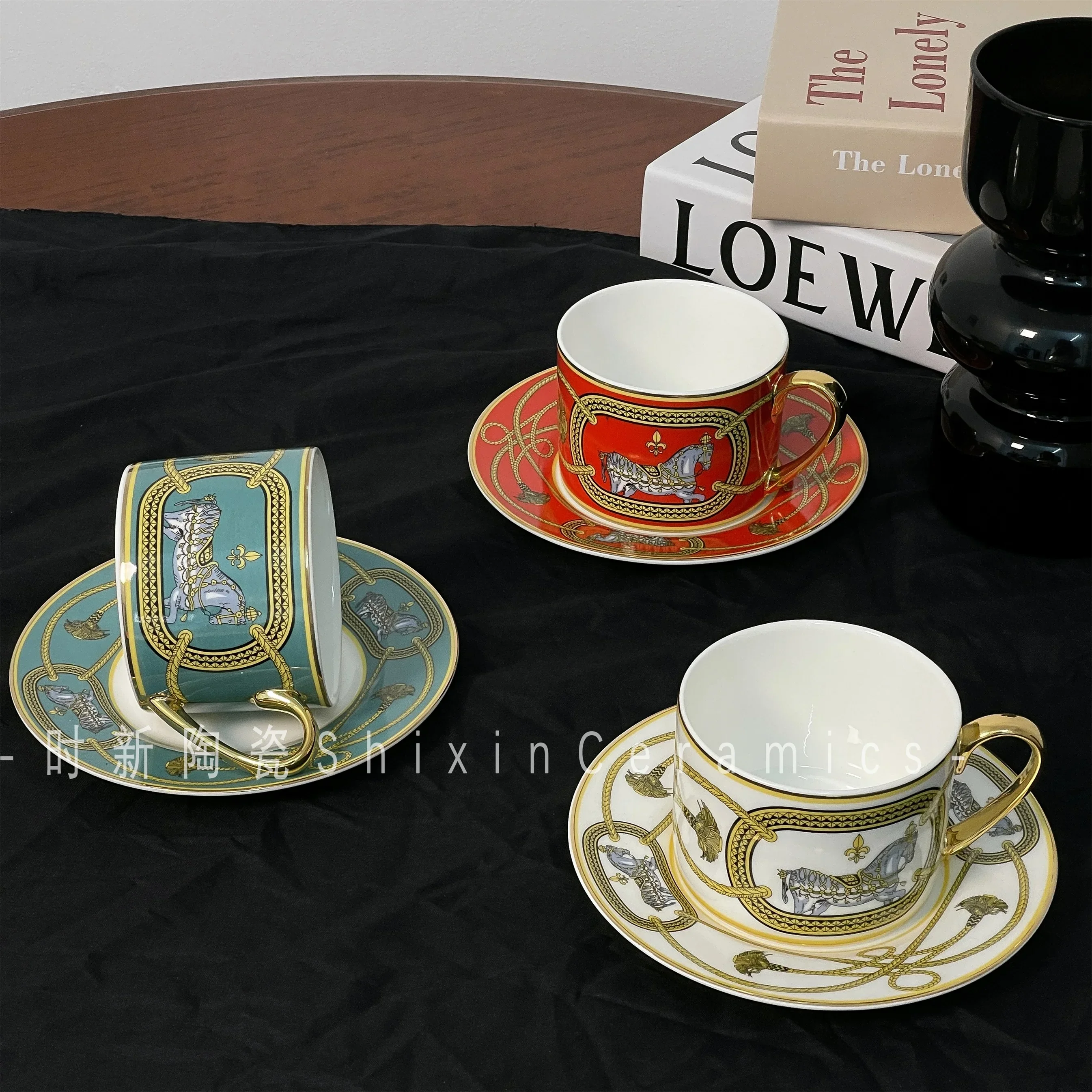 Костяные китайские каффассе унтикулы и земли кремниевые скутеры шиньоны в стиле