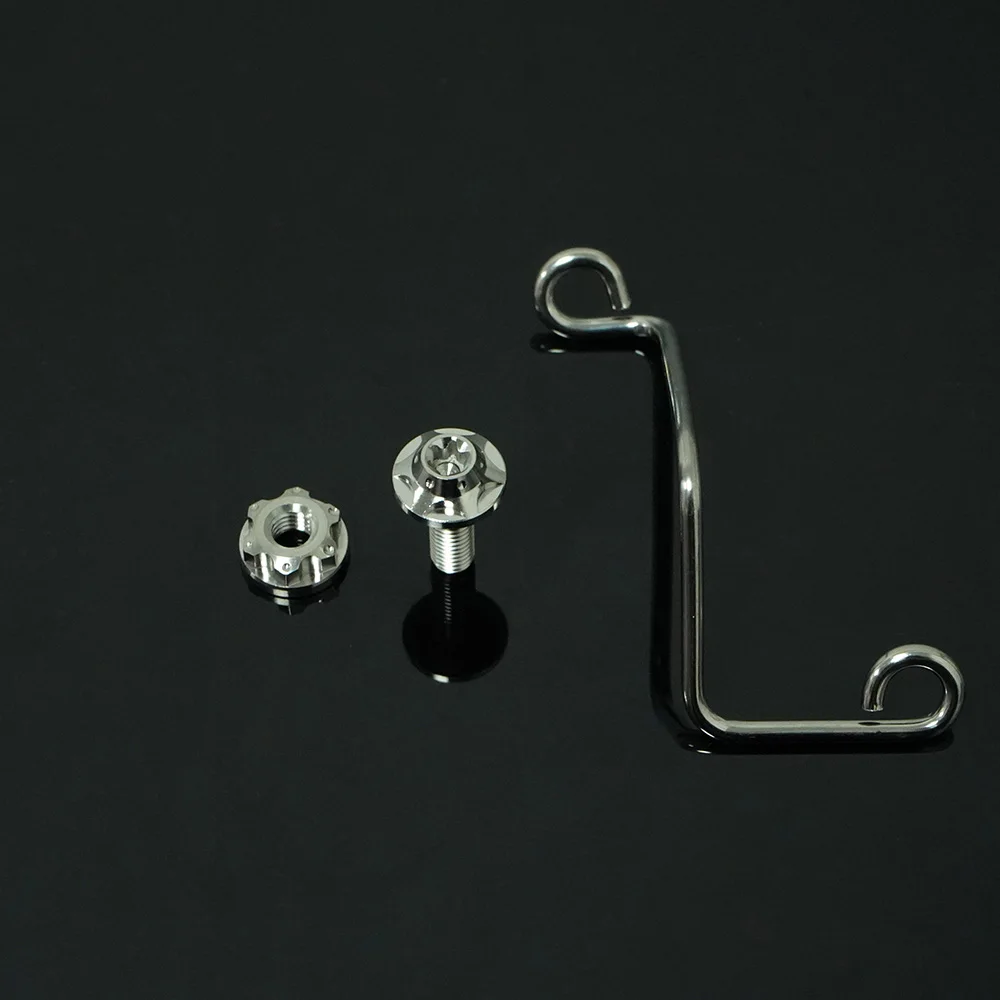 

FLAWLESSTI Кронштейн масляного бака тормозного насоса с болтом для Brembo RCS CC RCS Adelin RCB