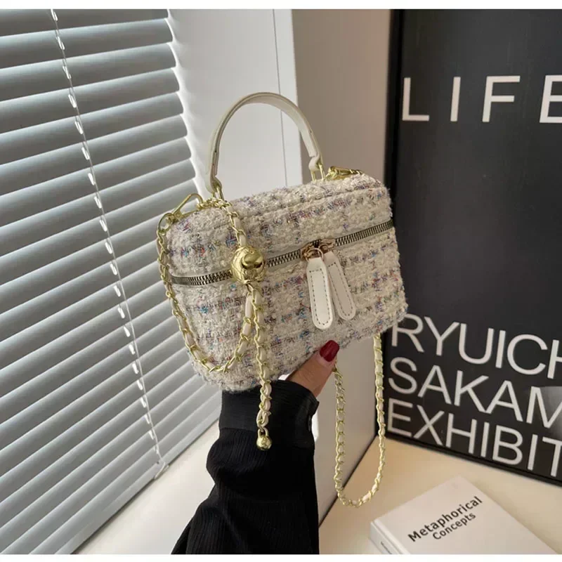 Легкая женская сумка-коробка элегантная изысканная цепочка сумка через плечо с