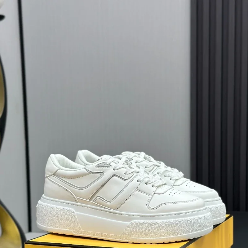 Высококачественная Новинка 2024 модная женская повседневная обувь из воловьей