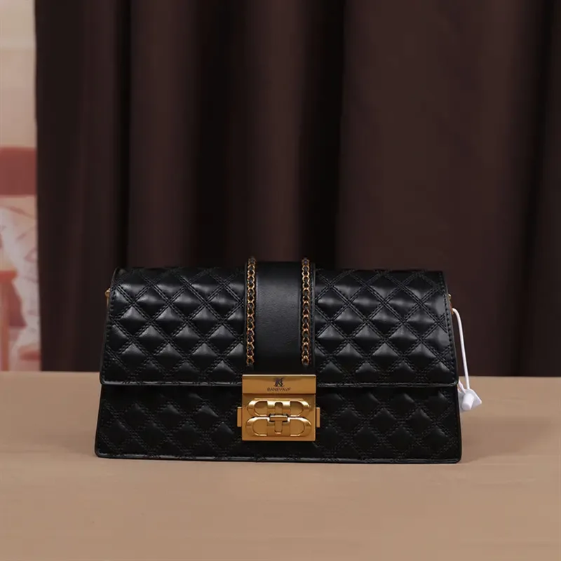 Luxury Brand Contrast Bucket Bag Women's Bag 2023 New High Quality Retro Portable Shoulder Messenger Bag