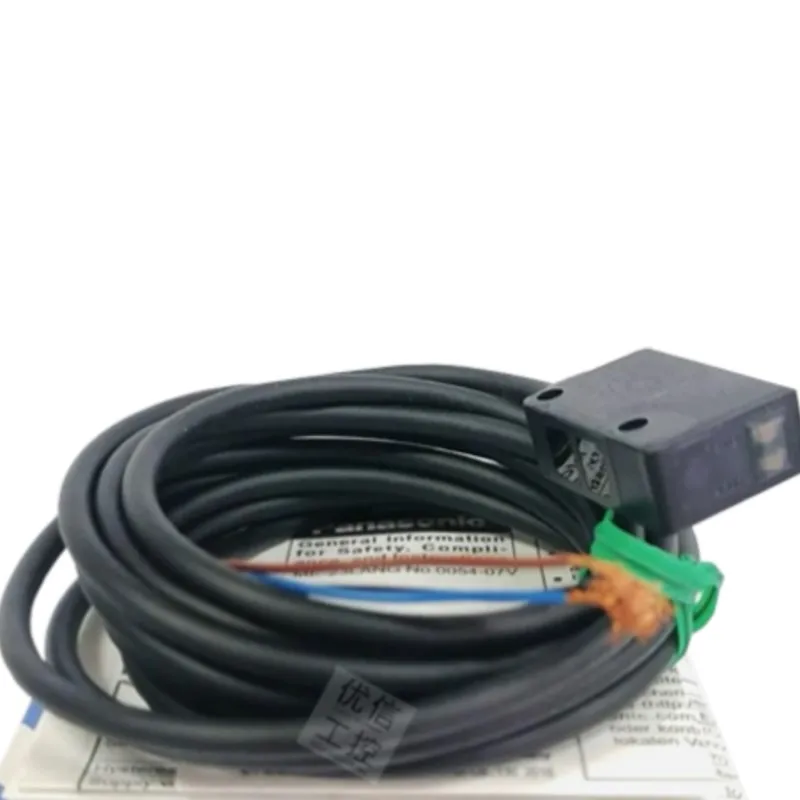 Фотоэлектрический датчик Φ 21A 22B 23 24 33 26A 29A 31B 32A 32B 28