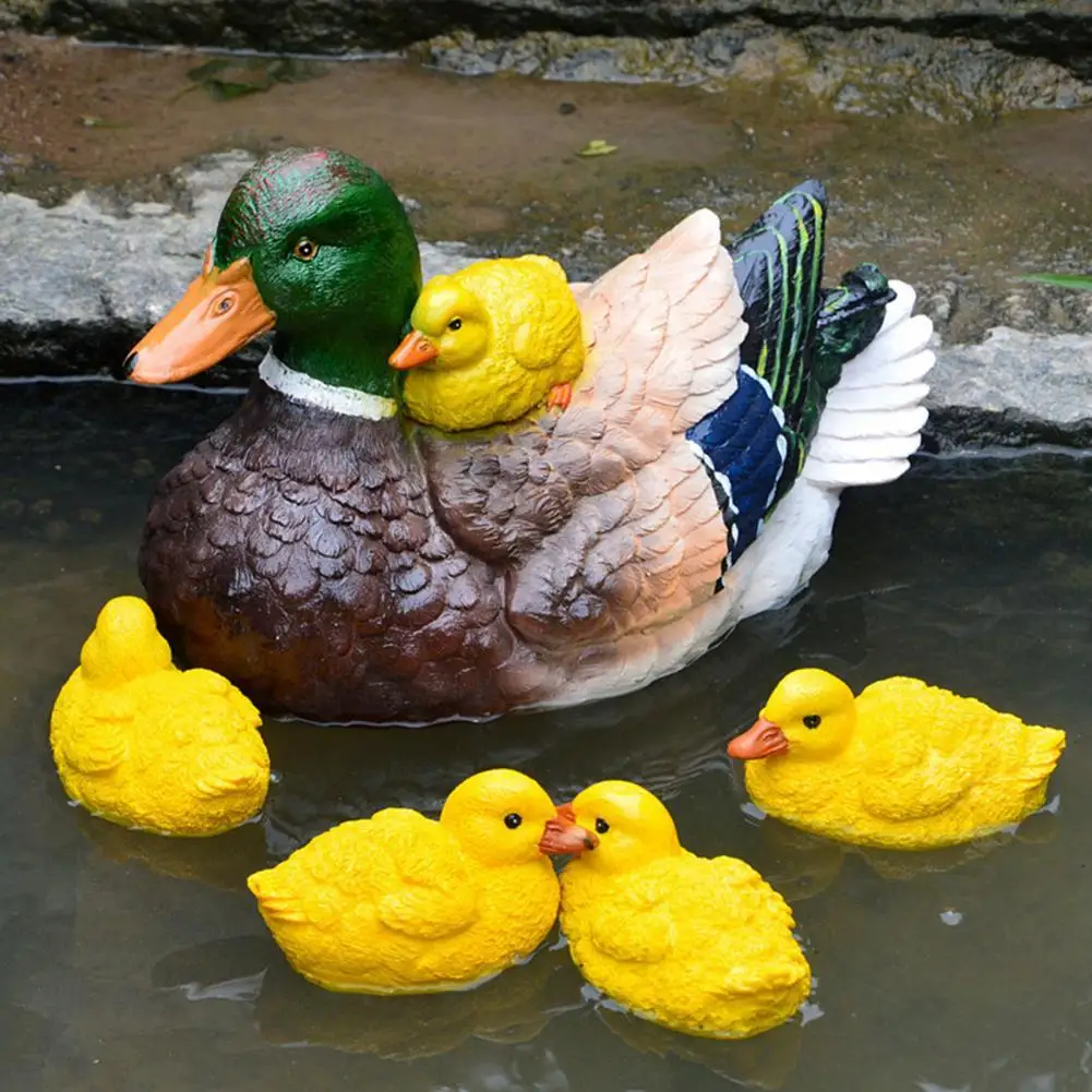 

Garden Decoration Lovely Decorative Small Size Mini Cute Animal Floating Duck Ornaments for Desktop Decoration Crafts