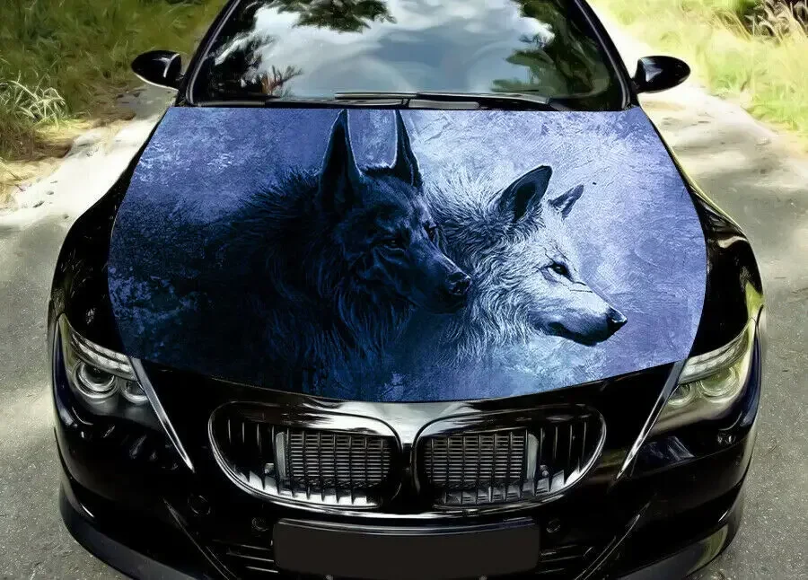 Охотничьи волки автомобильная наклейка на крышку капота полноцветная