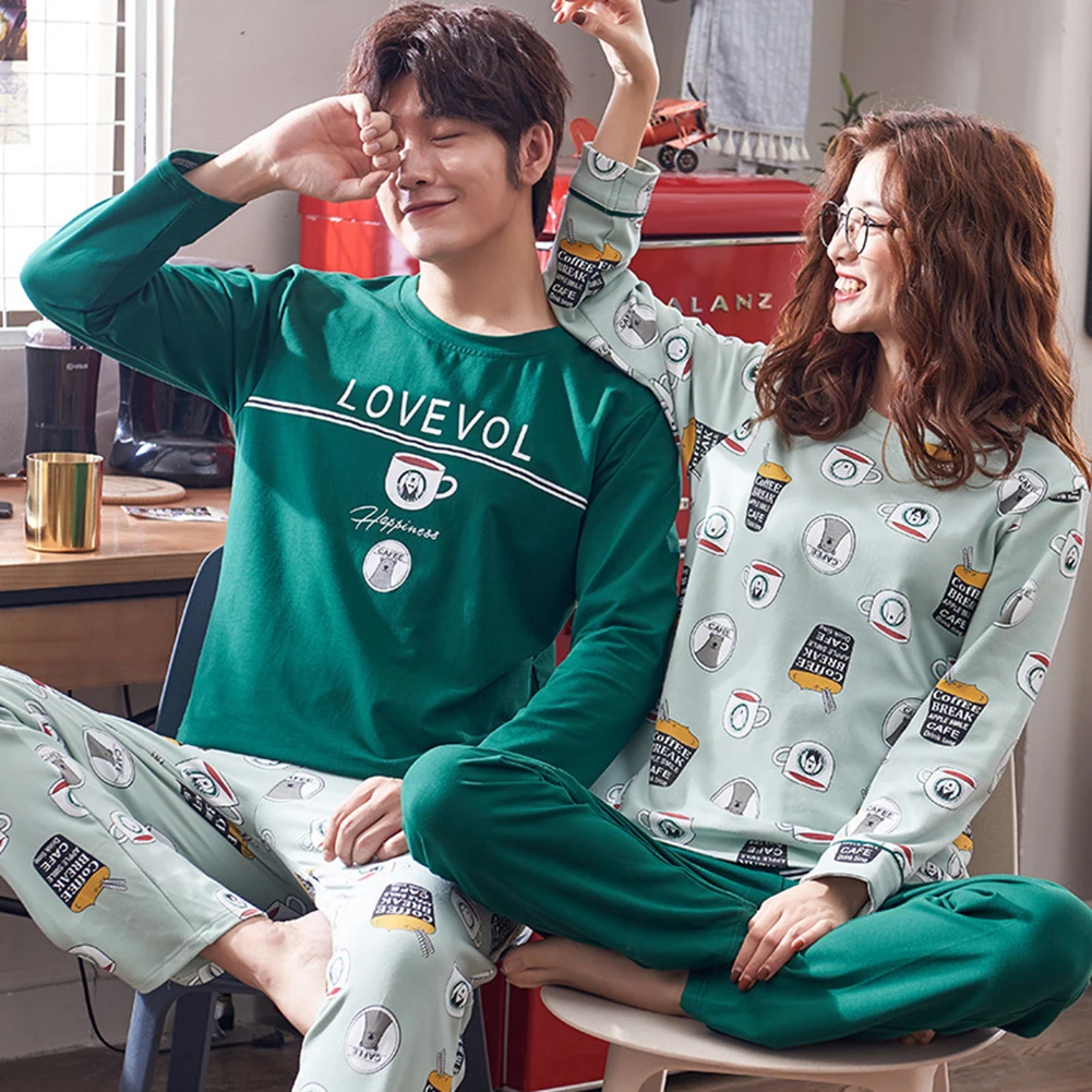 

2pcs Autumn New Arrival Nightwear Sexy Women Men Fashion Printing Tops Trousers Couple Sleepwear Nightgowns Clothing Set