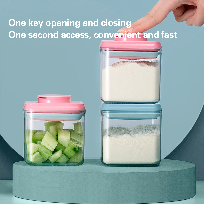 

Clear Food Bins Storage Tank with Sealed Lid Plastic Leak-proof Storage Box with Lock for Refrigerator Food Grains GRSA889