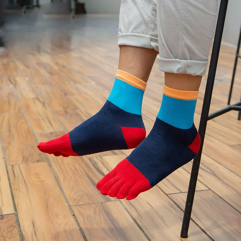

5 Pairs Cotton Socks with Toes Young Men Patchwork Five Finger Mid-tube Socks Bright Colors Breathable Deodorant Crew Socks Gift