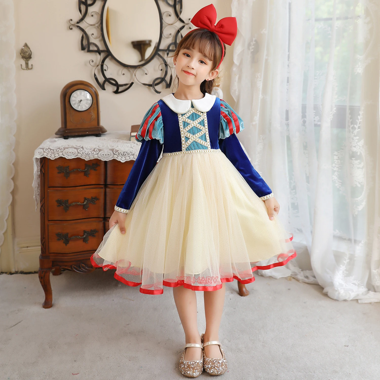 

Girls Cosplay Dress Snow White Girl Princess Dress Kids Cartoon Princess Snow White Halloween Party Costume Christmas Dress