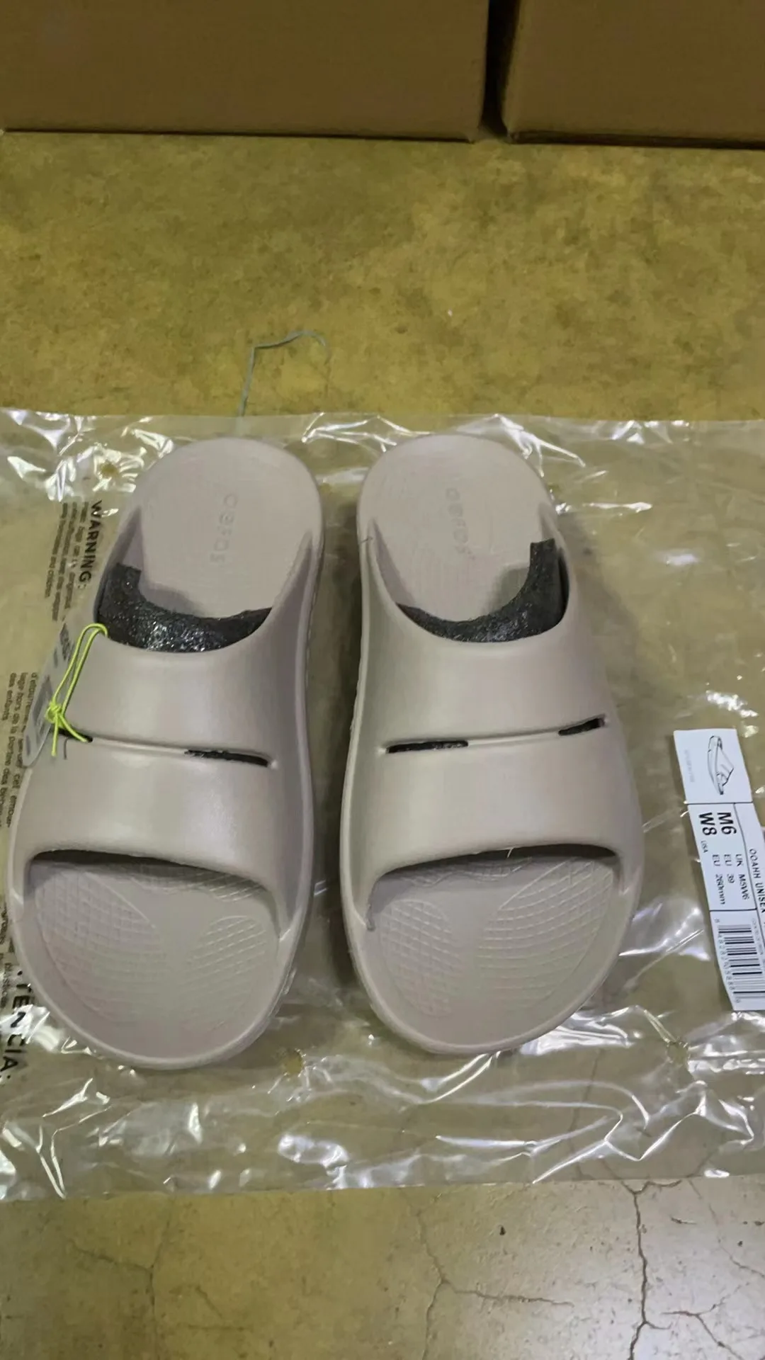 Сандалии OOFOS-легкая восстанавливающая обувь тапочки для мужчин и женщин с мягкой