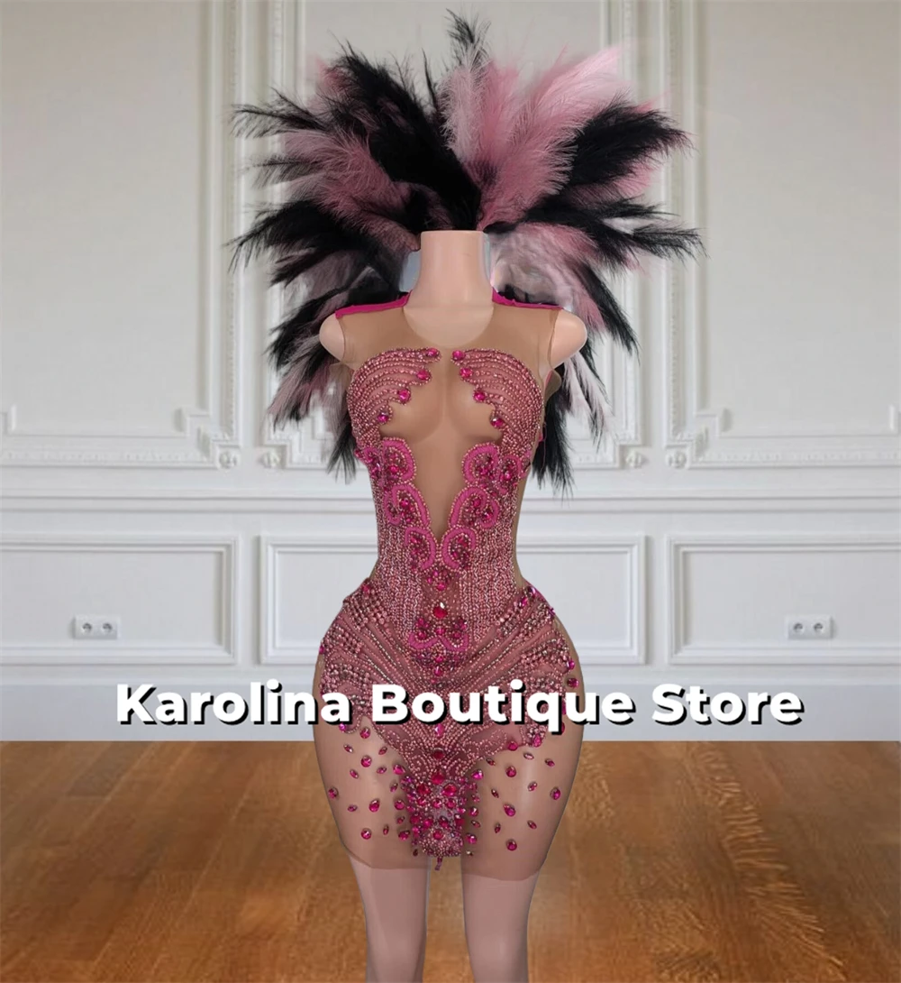 Сексуальные ярко-розовые платья для выпускного вечера с кристаллами и бисером 2025