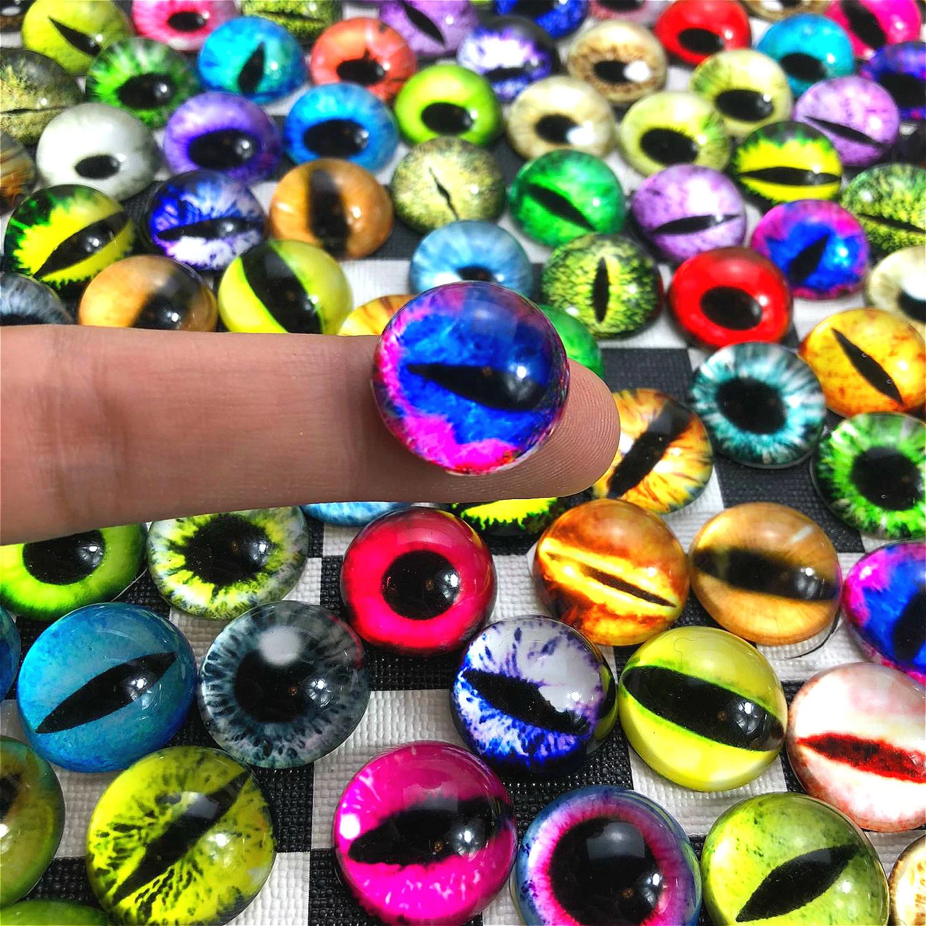 

10/50PCS Mixed Dragon Cat Eyes Round Glass Cabochon Flatback Photo Cabochons Base Accessories by pair Pupil Eye Studs Brooch DIY