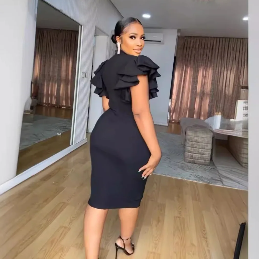 Платье женское летнее однотонное с коротким рукавом-лепестком и круглым вырезом