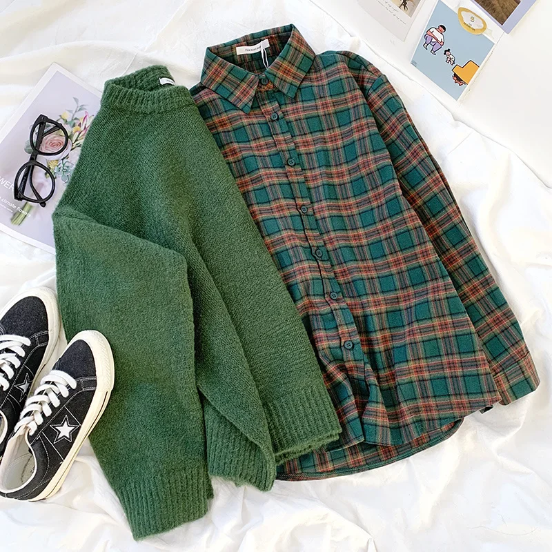 

Retro White Dark Green Crew Neck Pullover Sweater Contrast Green Plaid Loose Long Sleeves Shirt women suit woman dress