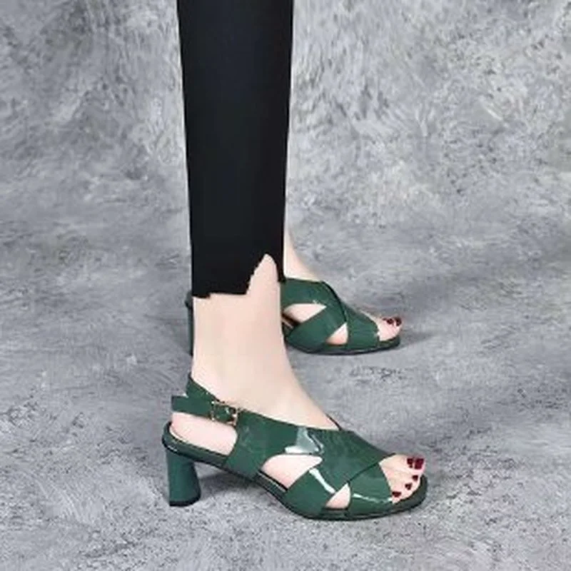 

2022 Women Summer Sandals Platform Round Mid Heel Back Strap Peep Toe Pu Leather Beach Casual Fashion Shoes Ladies Female