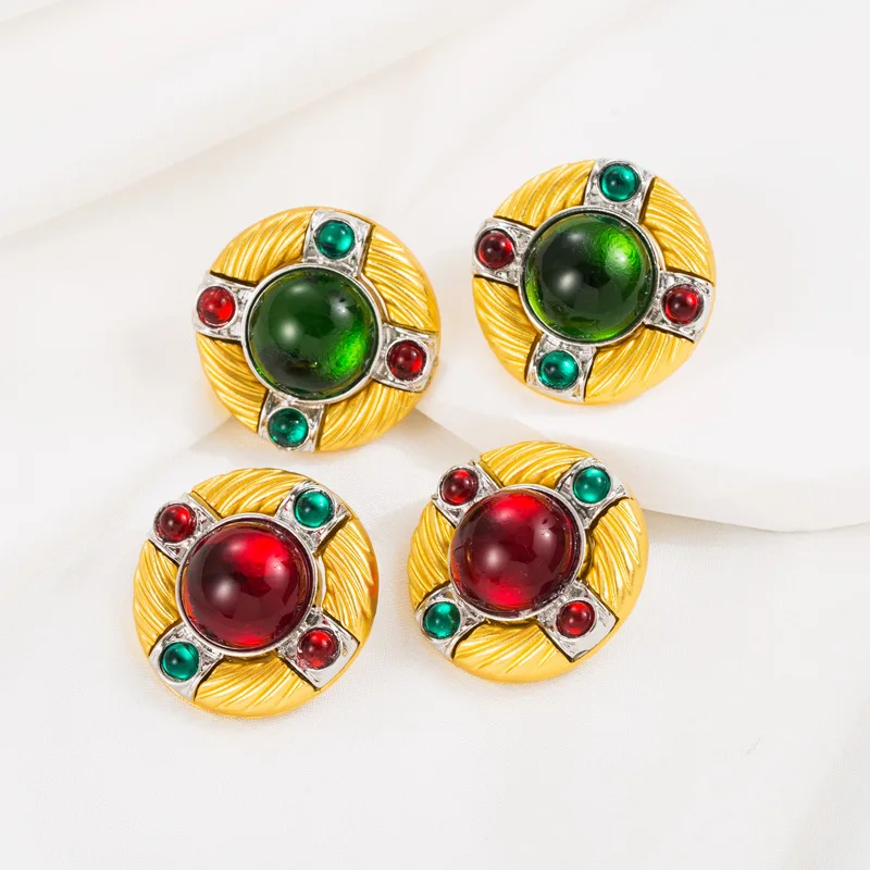 

YDGY New Vintage Style Earrings Palace Style High-End Contrast Round Earrings Women Elegant Simple Temperament Ear Jewelry