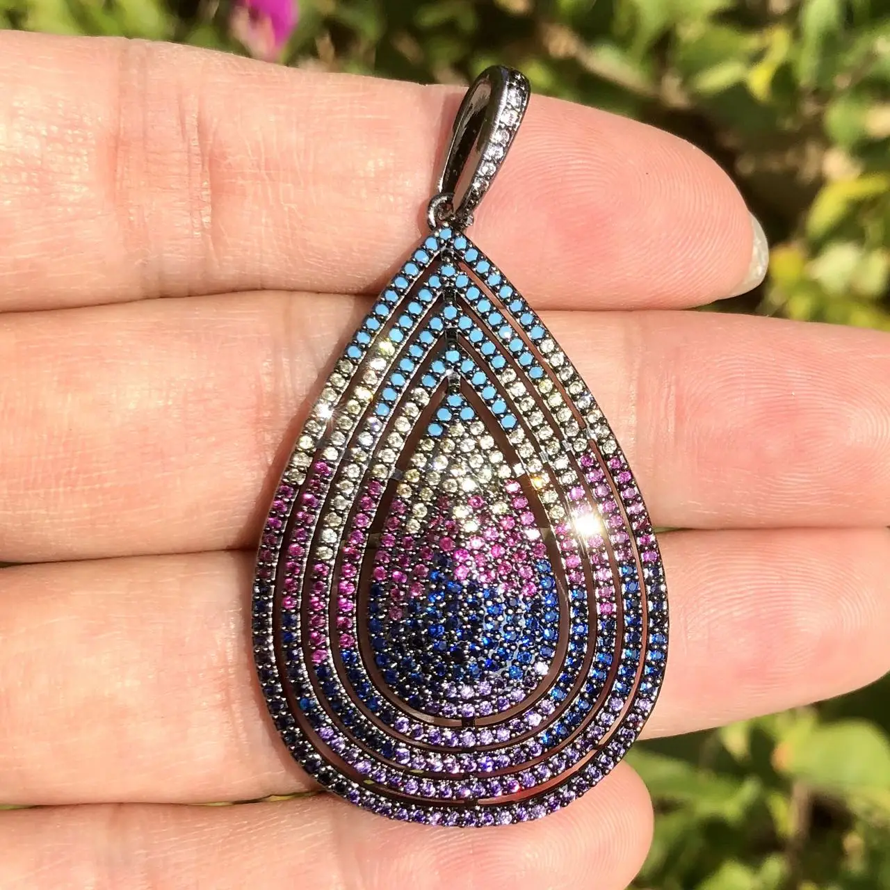 

Кулон в виде капли воды с фианитом, 1 шт.