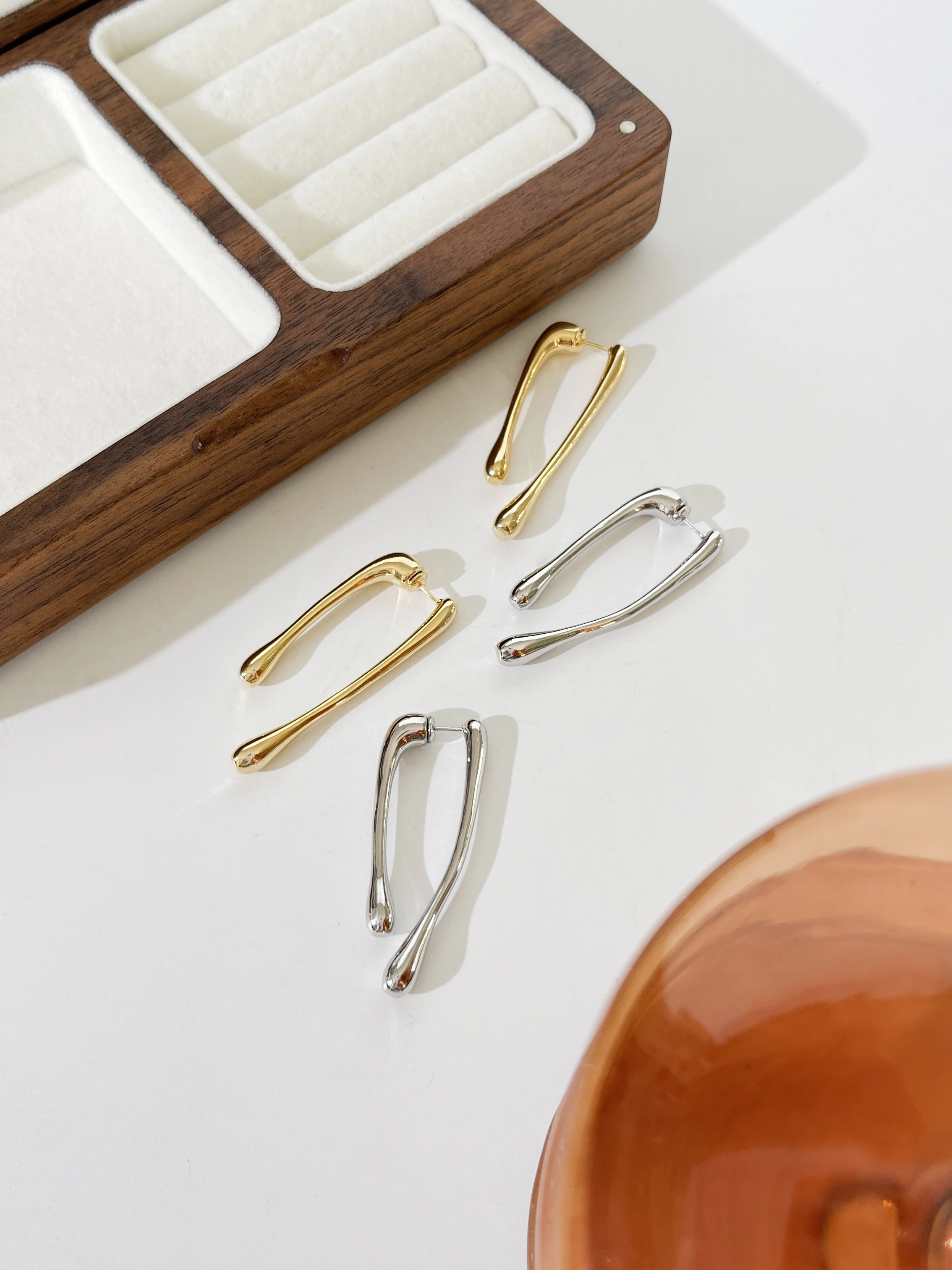 Серьги Peri'sbox с золотым и серебряным покрытием